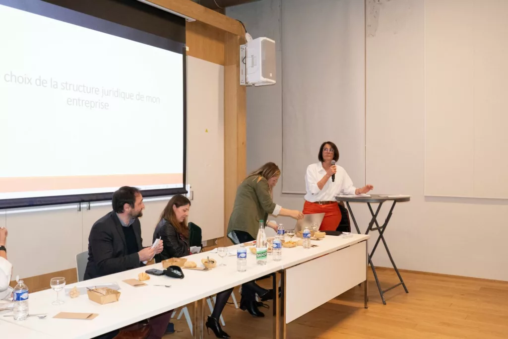 Intervention de Martine Lillo, courtier en assurances à marseille